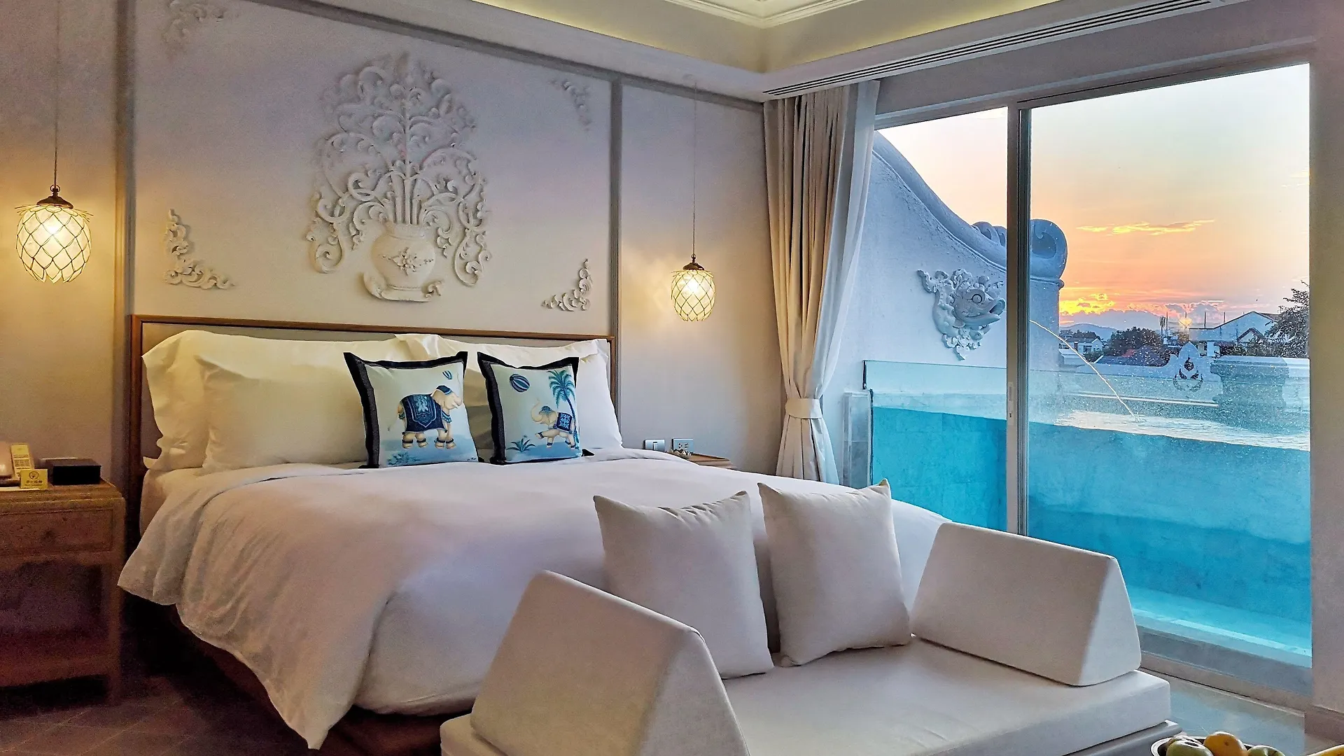 Where to Stay Near Wat Phra Singh: 4 Airport Hotels