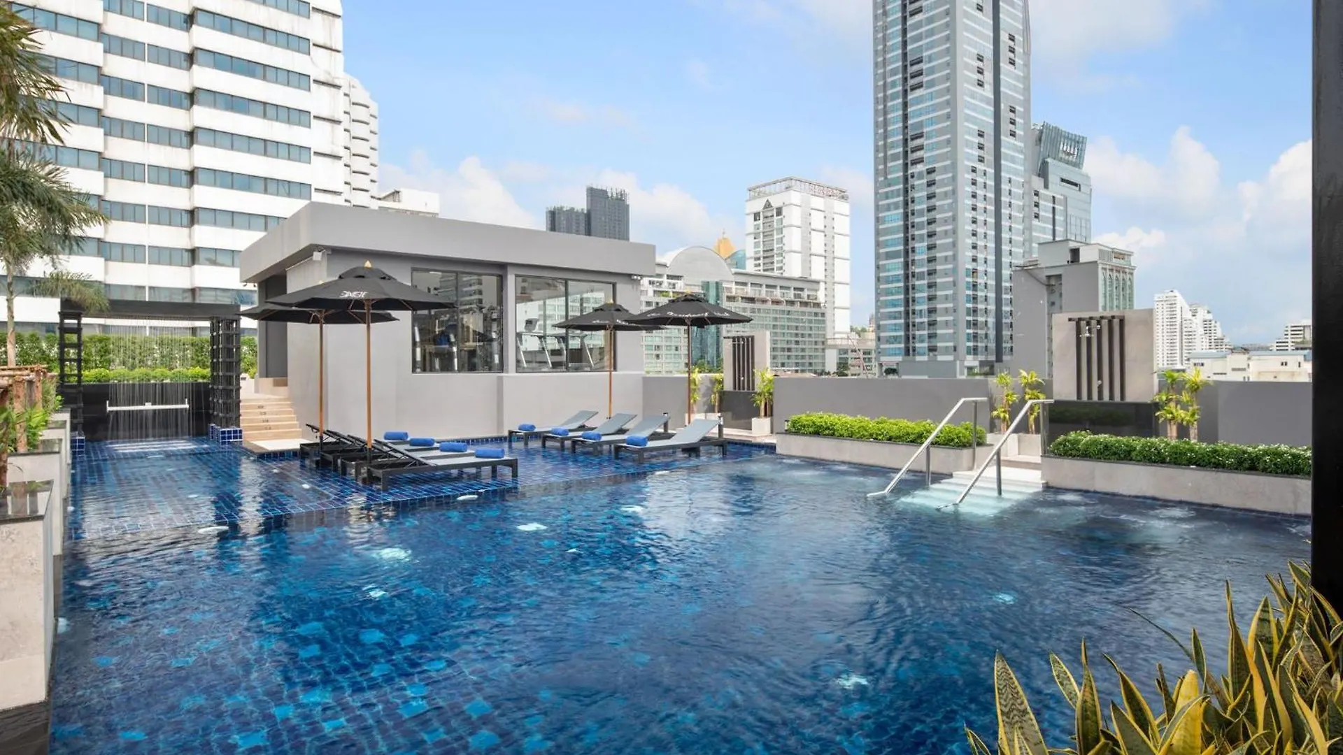Staying in Sukhumvit: 15 Family Friendly Hotels Compared