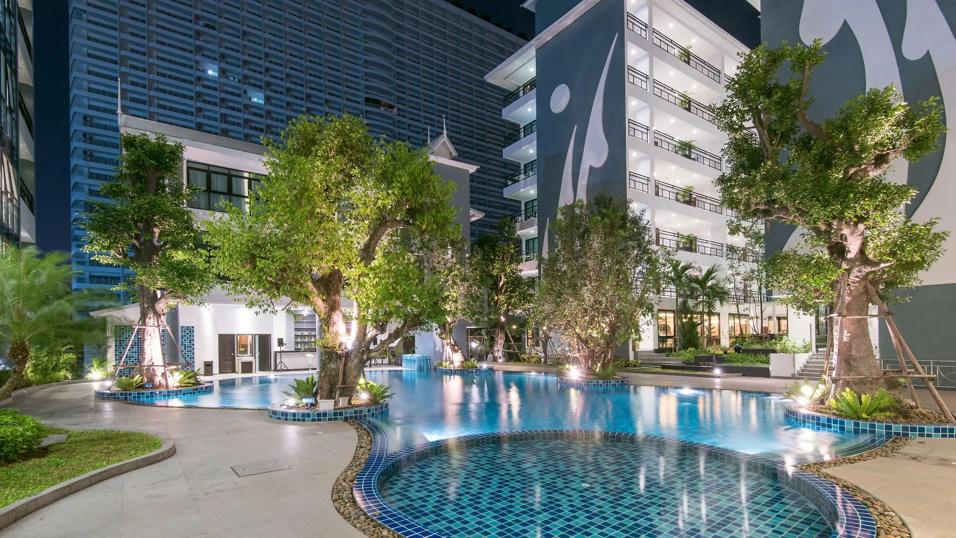 10 Family-Friendly Hotels Near Outlet Mall Pattaya Worth Booking