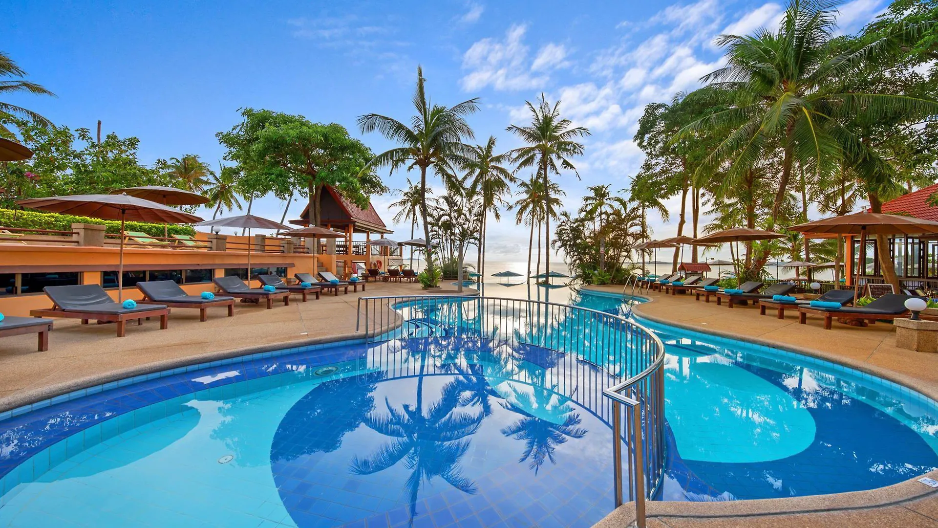 Where to Stay Near Tan Rua Waterfall: 14 Beach Hotels