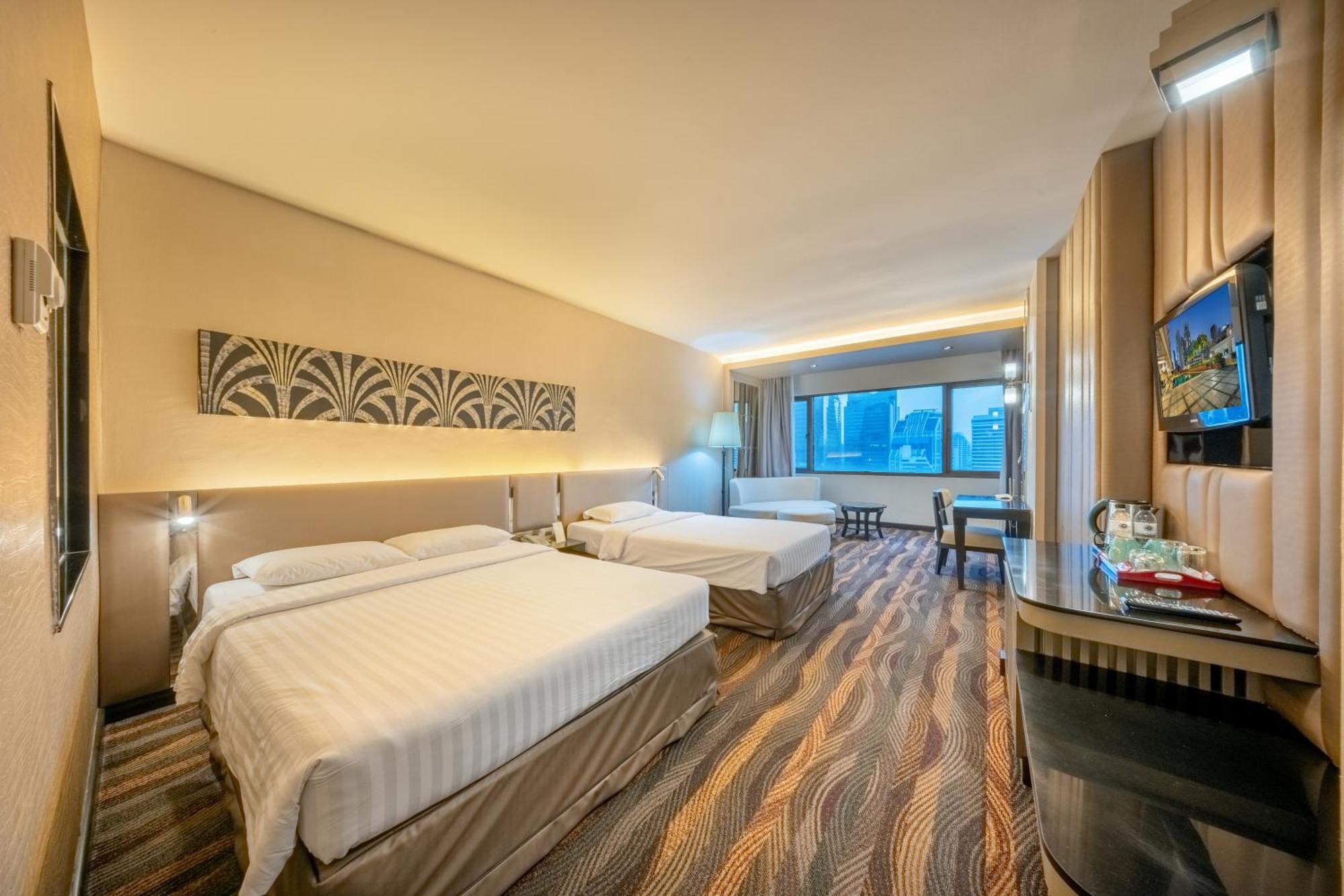 Staying in Sukhumvit: 15 Romantic Hotels Compared