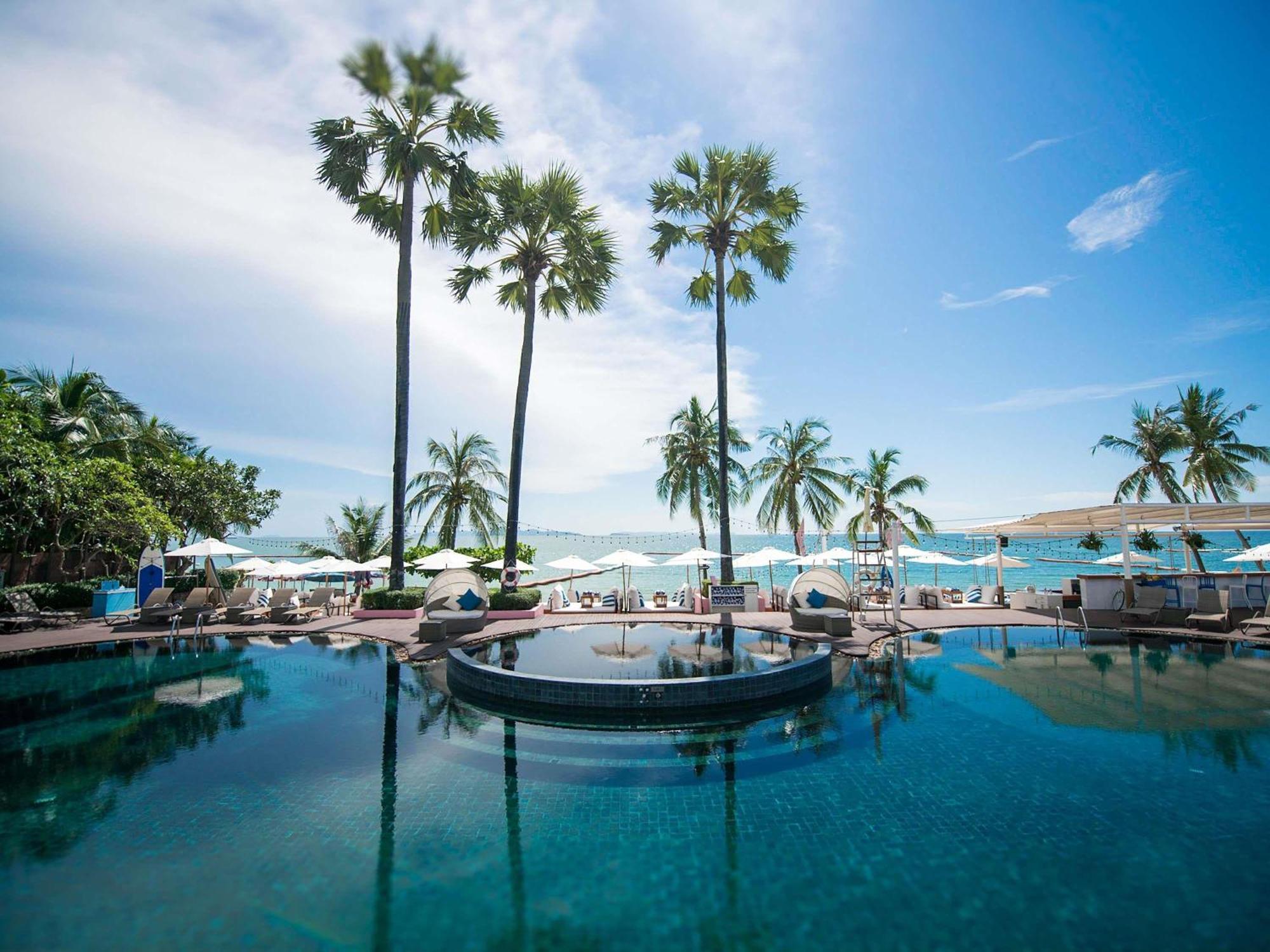 10 Smart Design Hotels in Naklua Beach Worth Booking